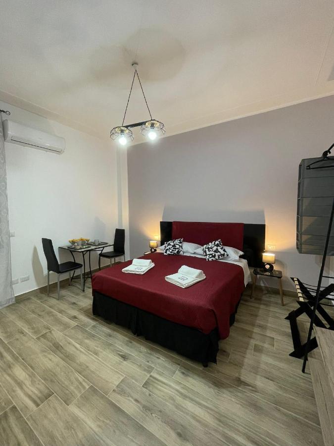 كاتانيا A Bone Guest House المظهر الخارجي الصورة