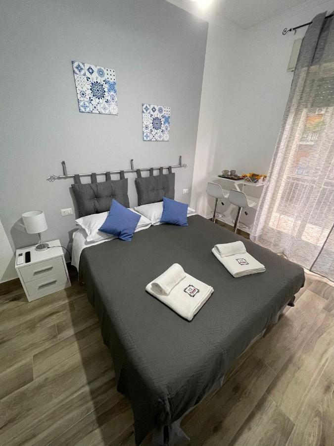كاتانيا A Bone Guest House المظهر الخارجي الصورة